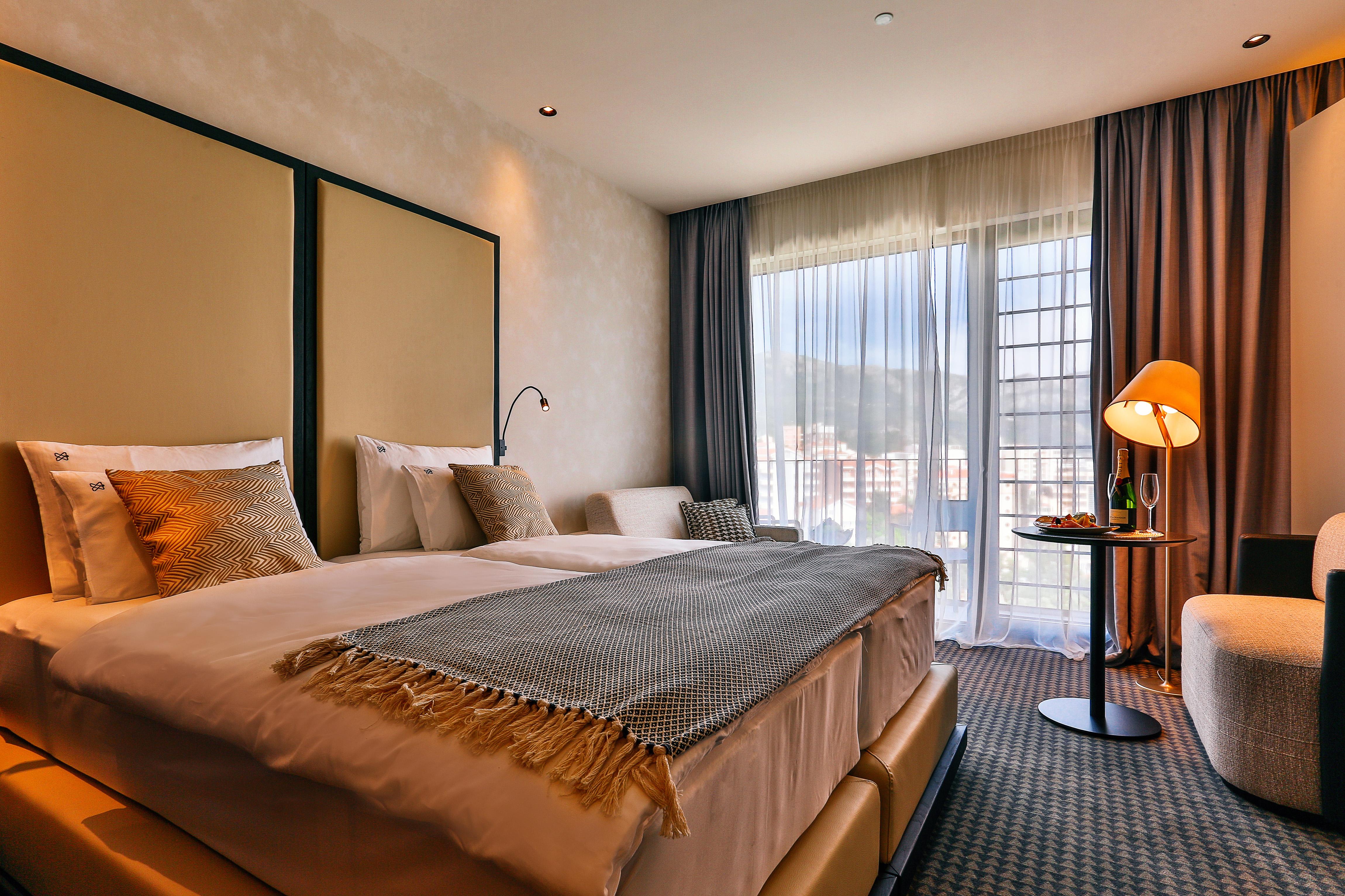 Hotel Kalos บุดวา ภายนอก รูปภาพ